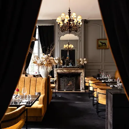 Domaine Du Chesney, Et Maisons De Charme Bed & Breakfast