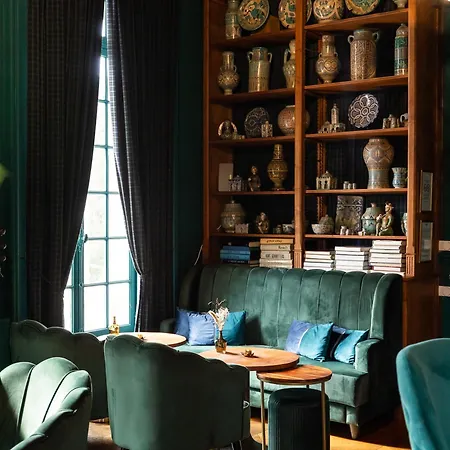 Domaine Du Chesney, Et Maisons De Charme Bed & Breakfast 4*